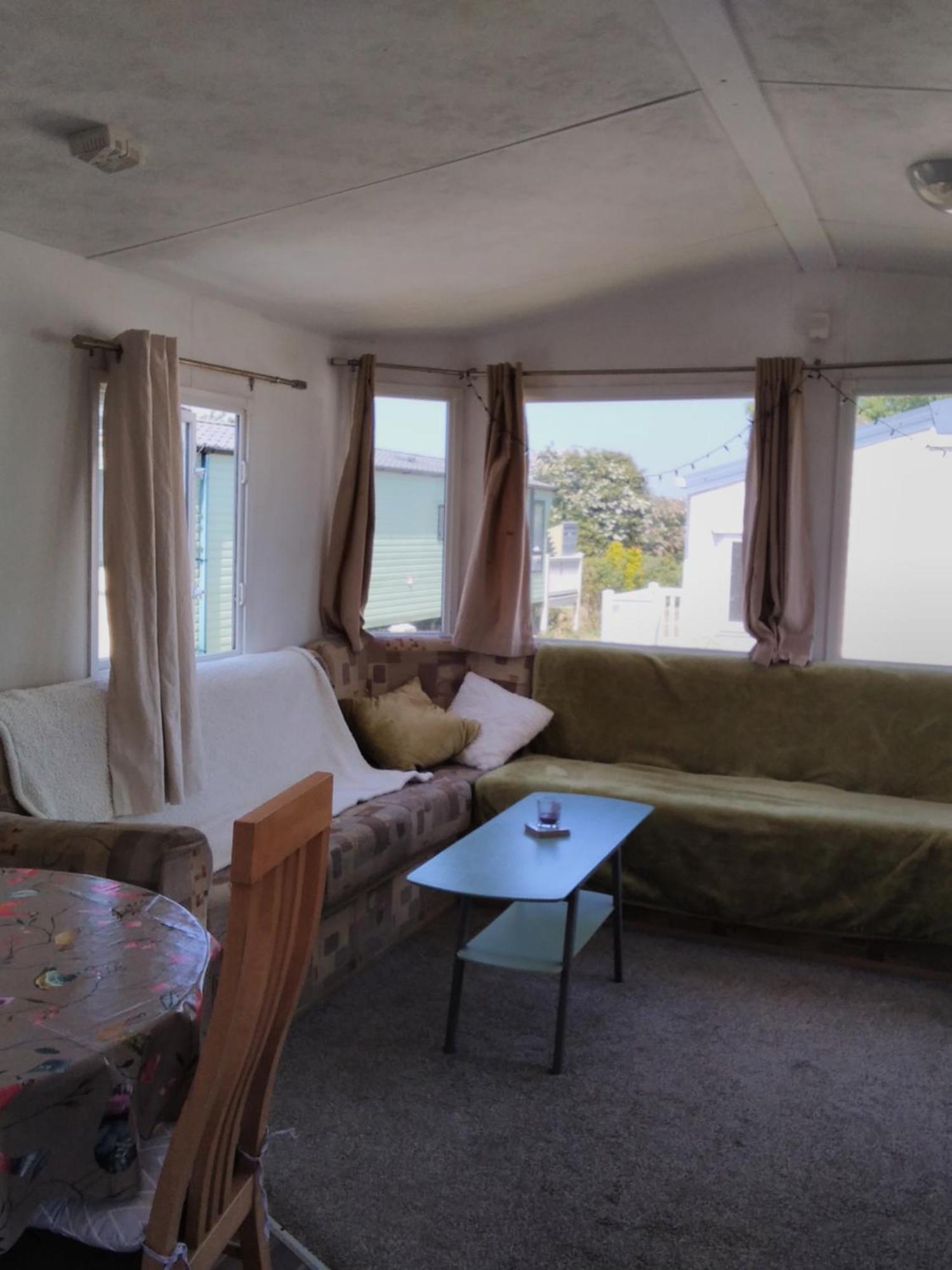 Private Caravan Situated At Parkdean Holiday Resort St Margaret'S At Cliffe Number 18 Exterior foto