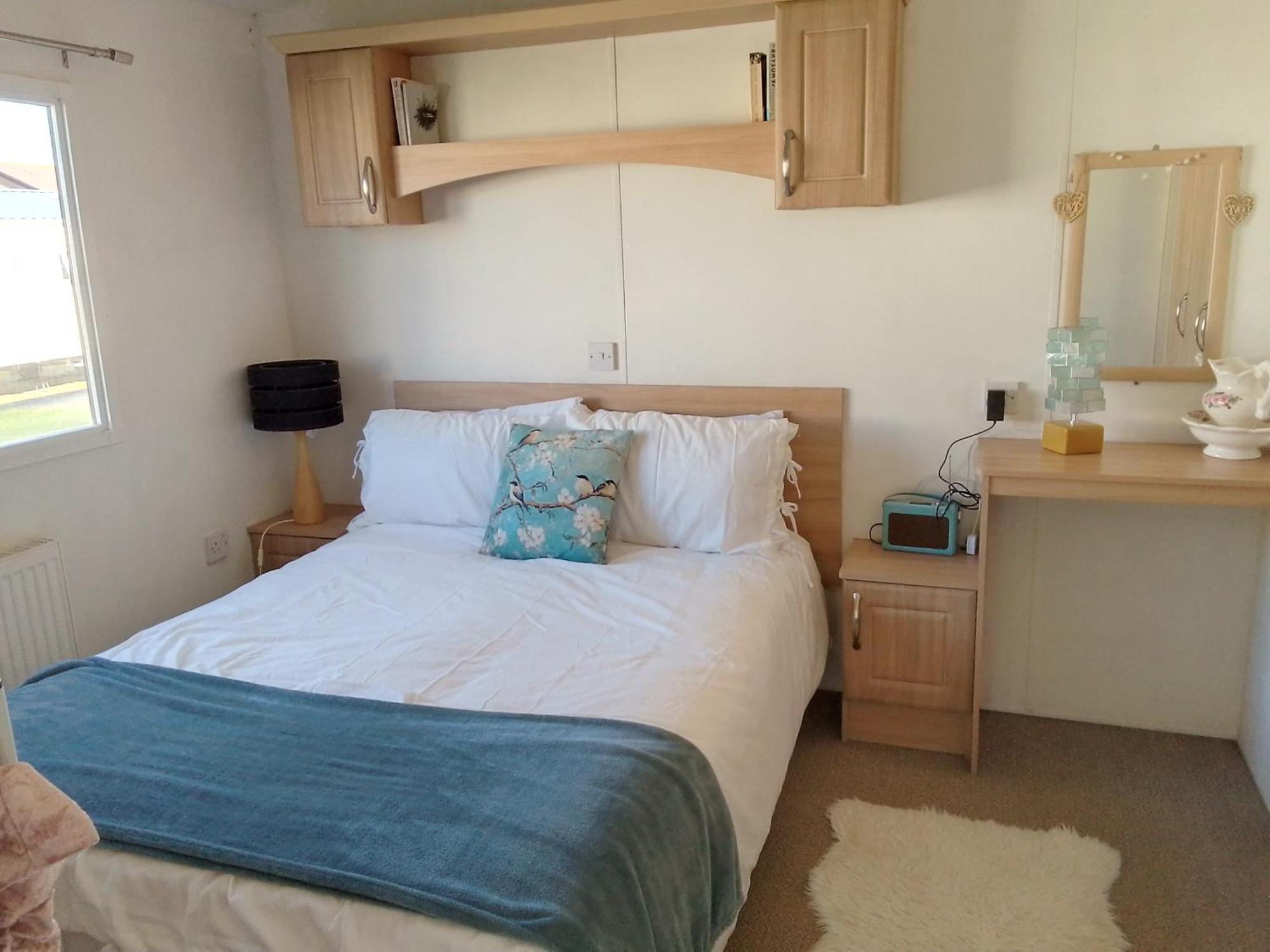 Private Caravan Situated At Parkdean Holiday Resort St Margaret'S At Cliffe Number 18 Exterior foto
